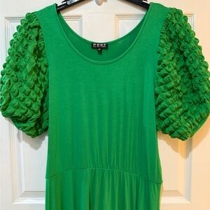 Poof! Vibrant Green Dress💚 THE CUTEST DRESS!!! St. Patrick’s